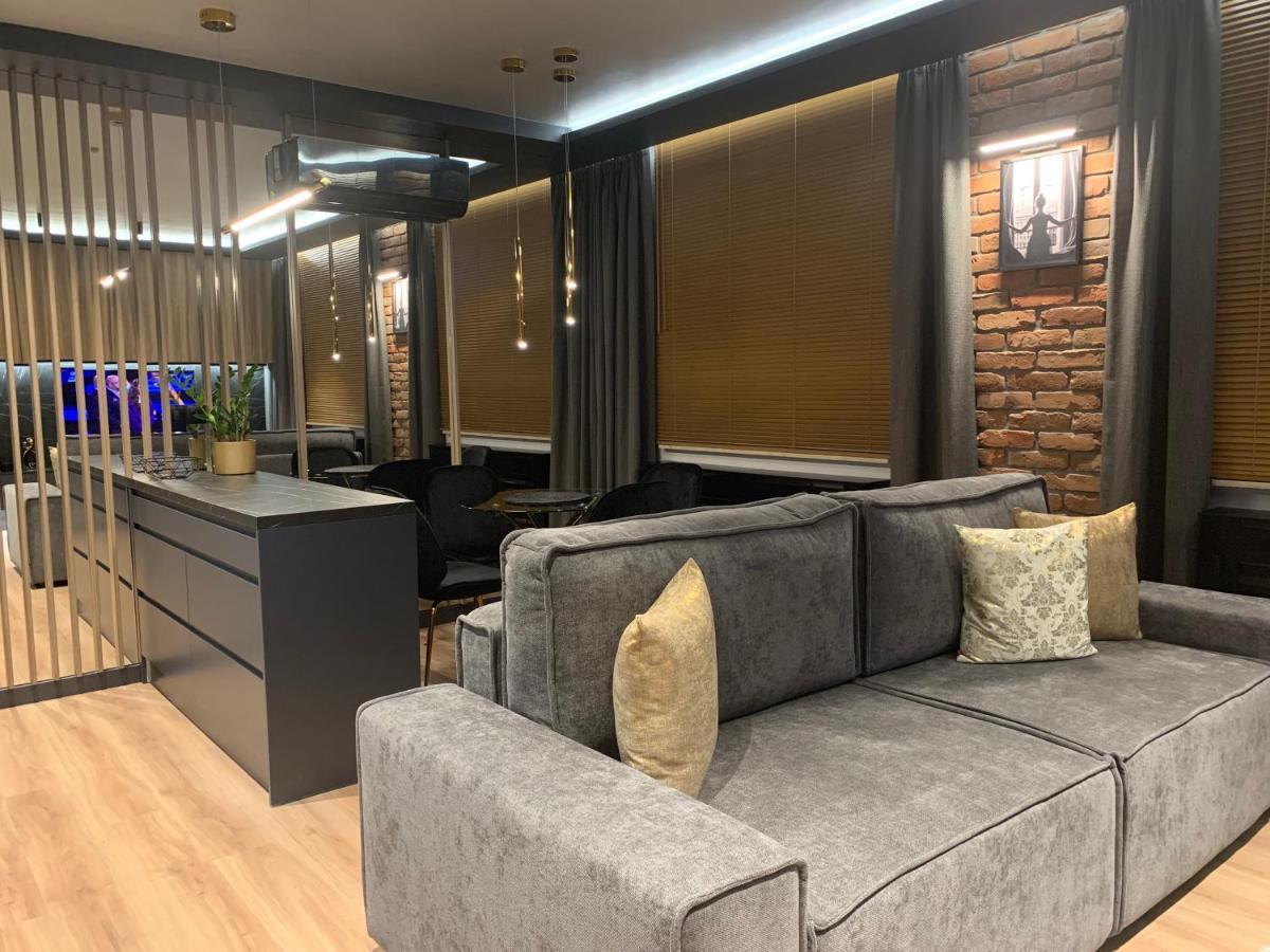 Apartment Luxury Wyszynskiego *